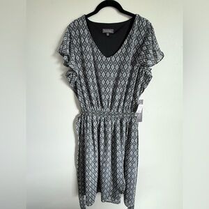 NWT - 0X Black and White Women’s Luxology Dress